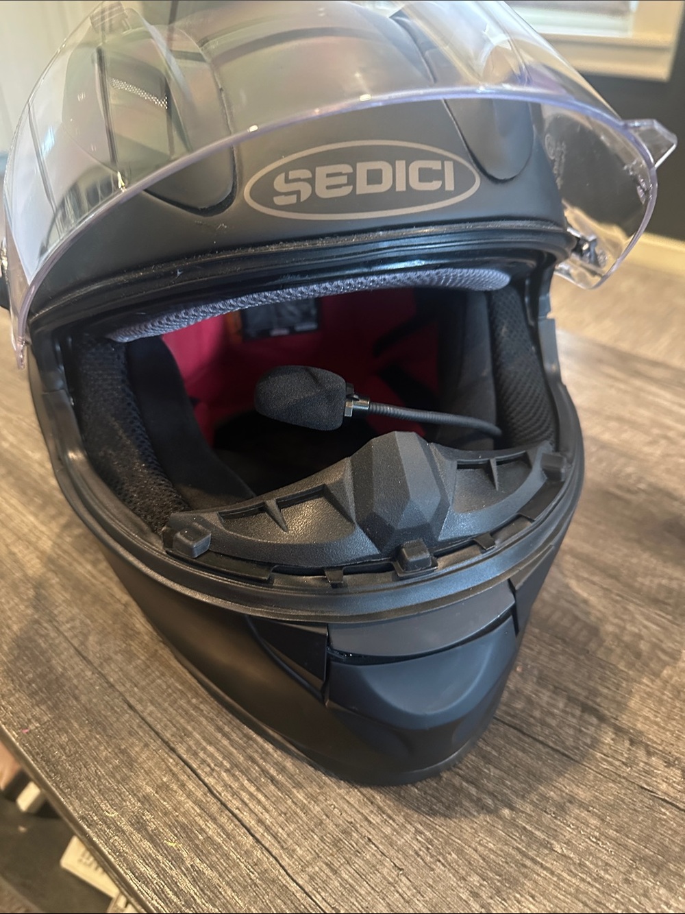 Sedici Strada Parlare Bluetooth Motorcycle Helmet